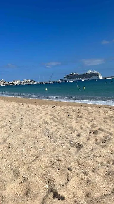 Apartment With Sea Views 50M From The Beach Calonge